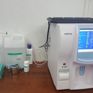 Máy xét nghiệm máu